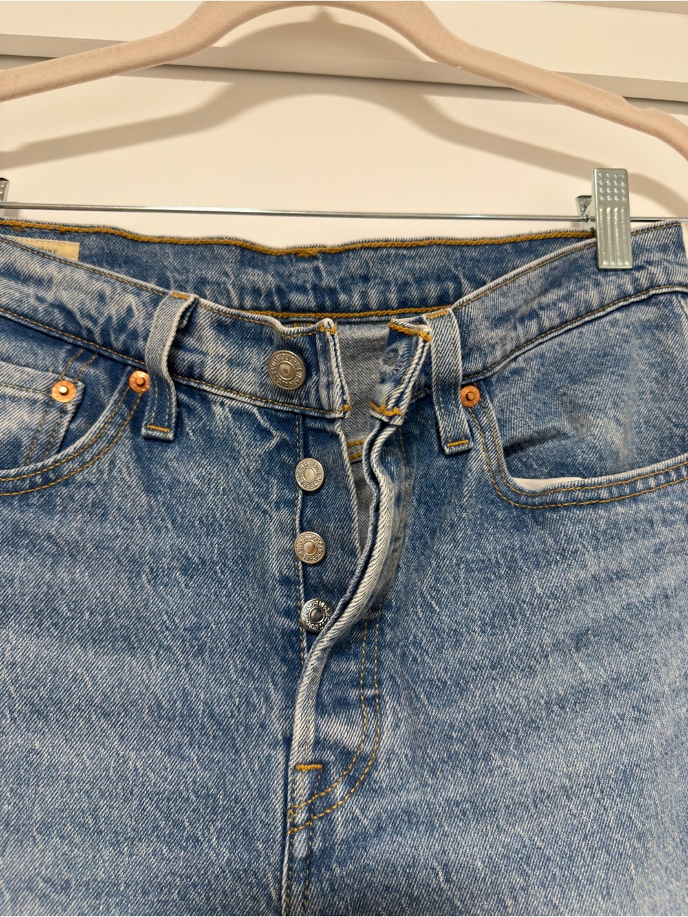 Levi’s 501 High-Rise Jeans - Picture 3 of 9